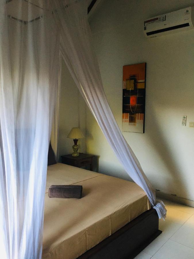 Puring Bungalows Gili Air Exterior photo
